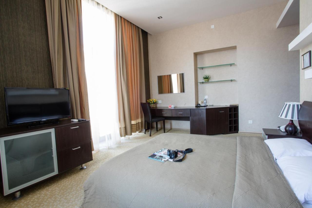 Austin Hotel باكو المظهر الخارجي الصورة